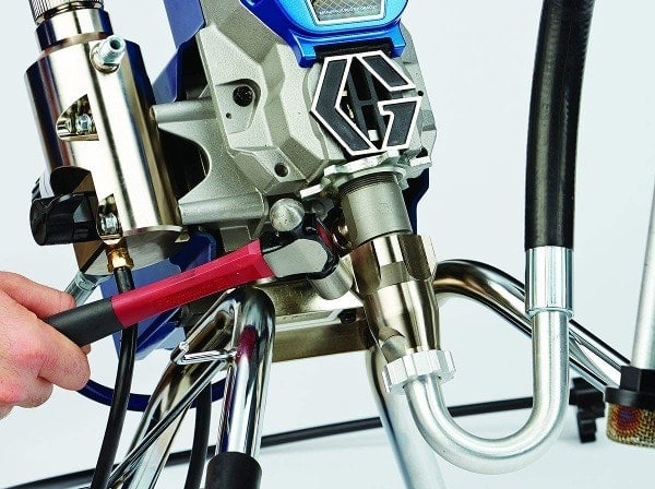 closer look of Graco Ultra 390 ProConnect