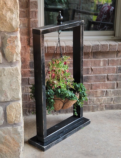 diy hanging basket wood stand