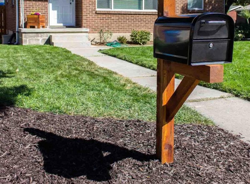 diy mailbox post