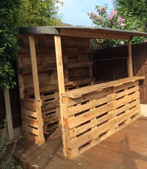 diy pallet bar