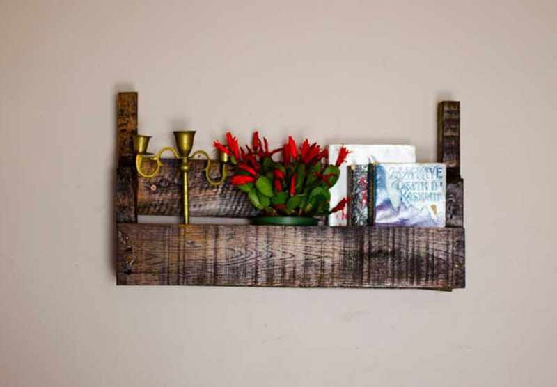 diy rustic pallet wood shelves