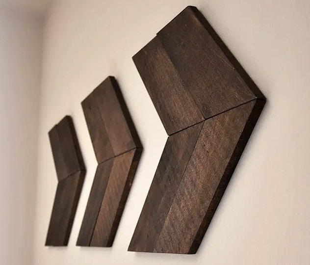 diy wooden arrow