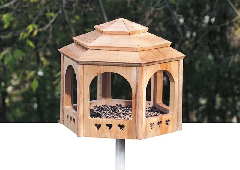 diy wooden bird feeder