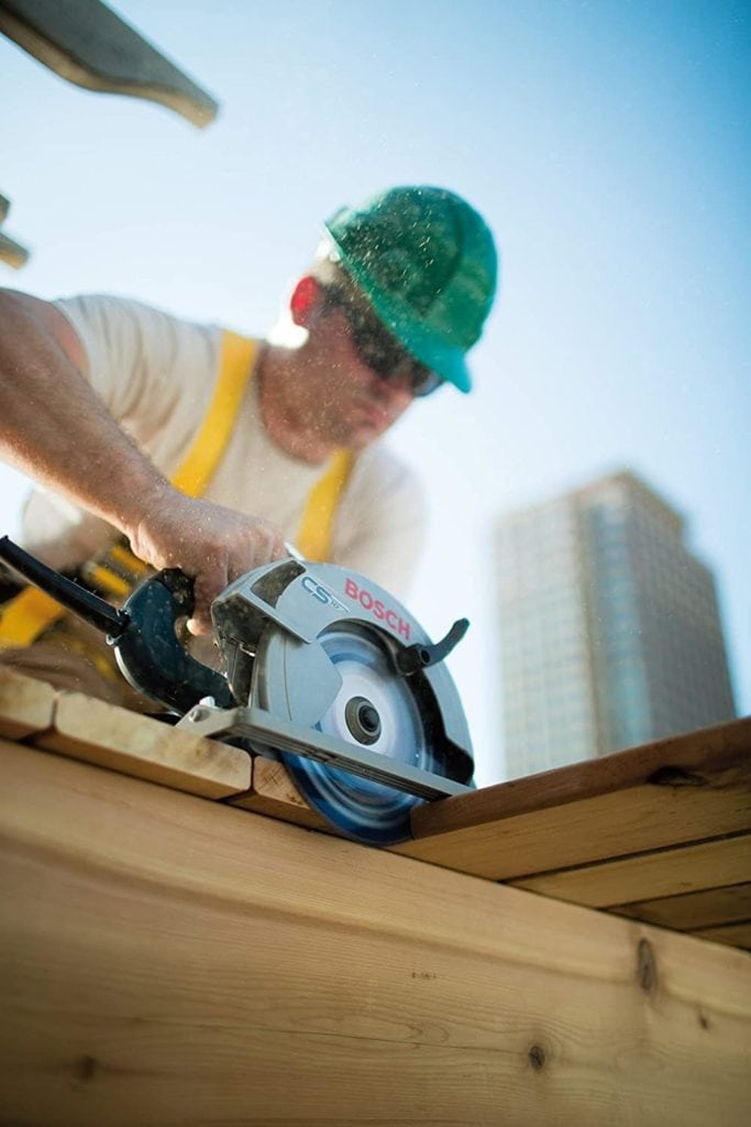 man using BOSCH CS10