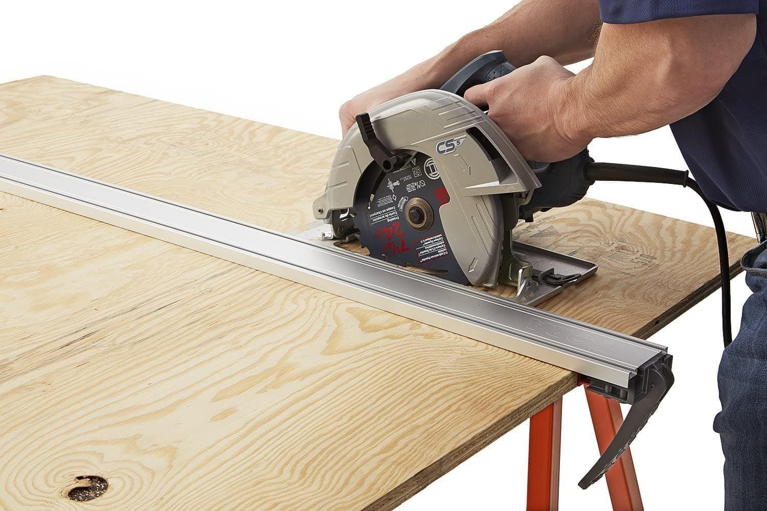 man using Bora 100″ WTX Edge Clamps