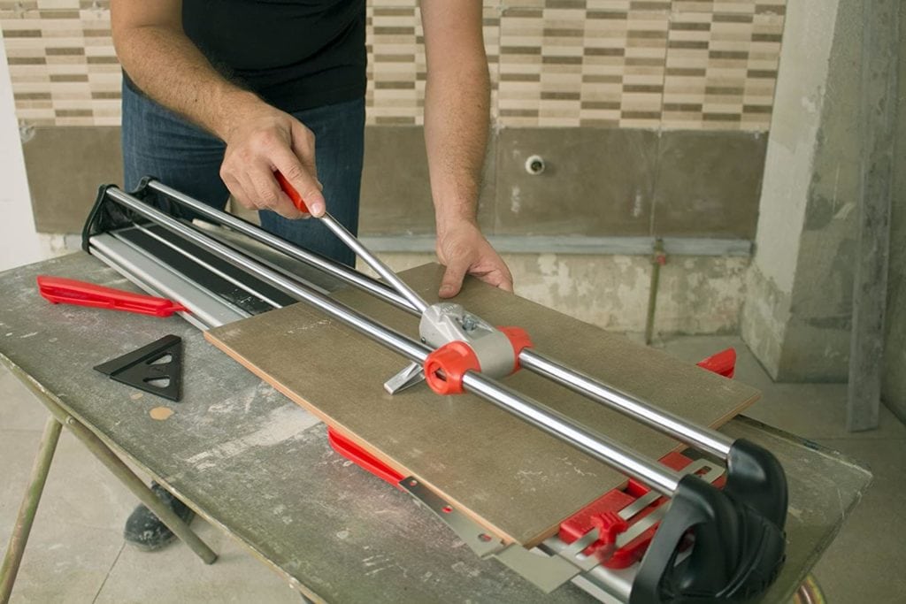 person using Rubi fast-85 – Slicer Manual