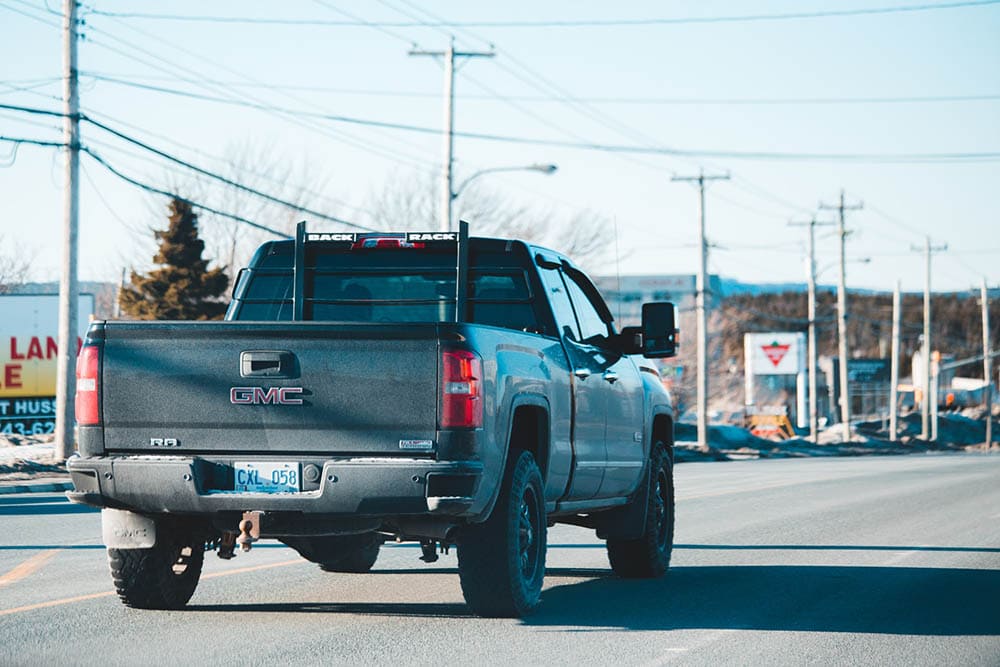 pickup truck with headache rack