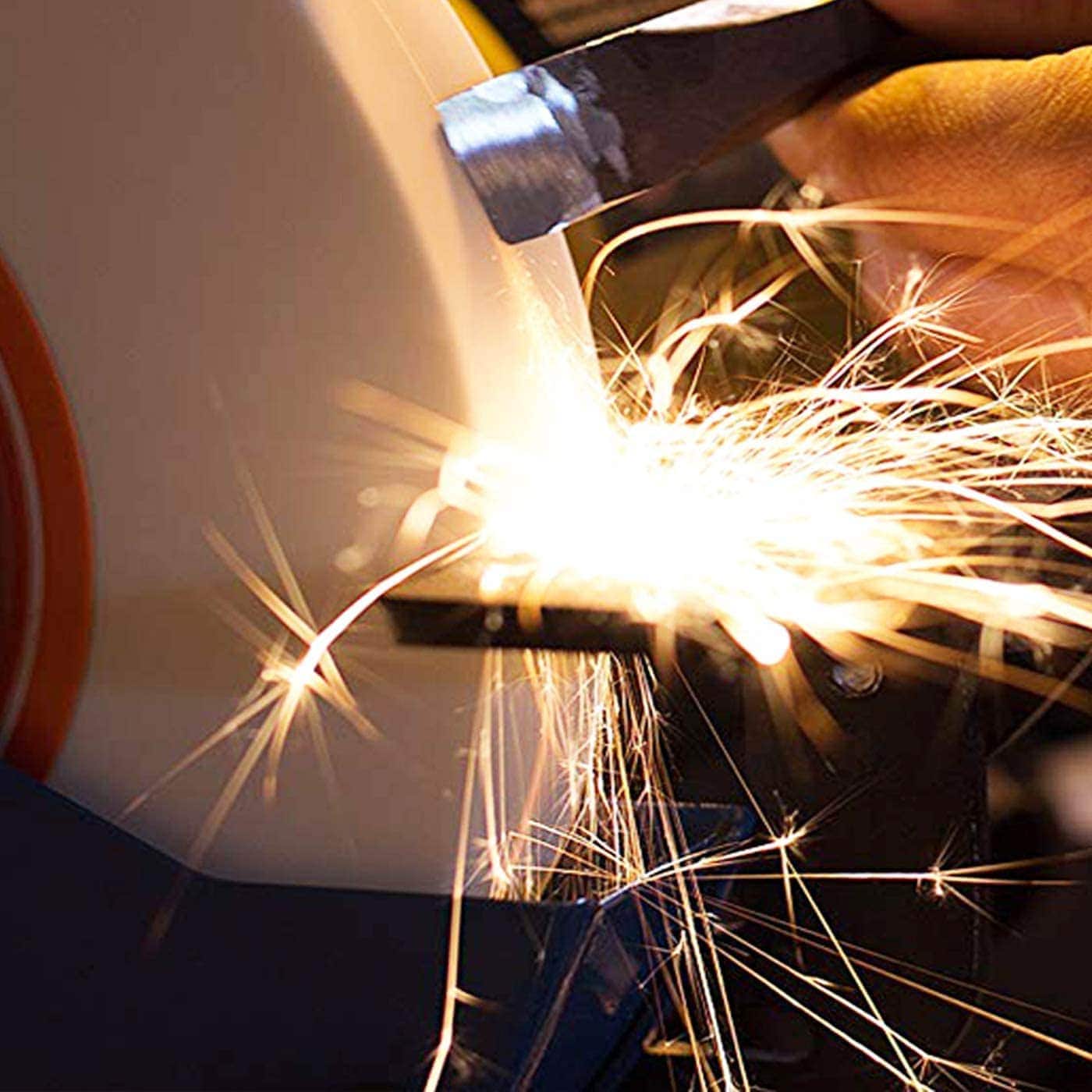 sharpening knife using Bucktool BG2600 Belt Sander