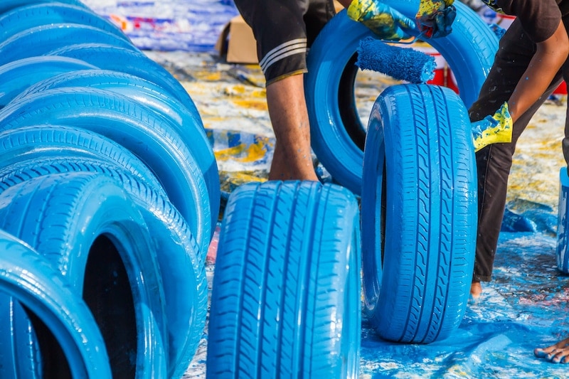 painting rubber tires
