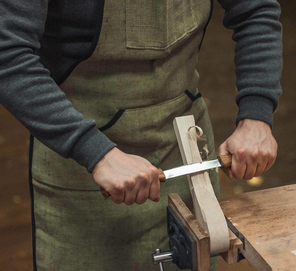 using BeaverCraft DK1-4 Draw Knife