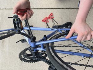 using EKLIND 53168 Hex T-Key Allen Wrench