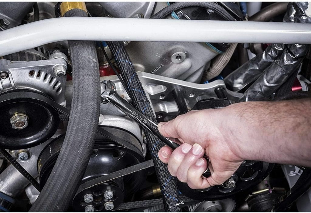 using GEARWRENCH 9416 Ratcheting Combination Wrench