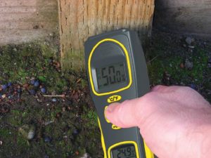 using General Tools MMH800 4-In-1 Combo Moisture Meter