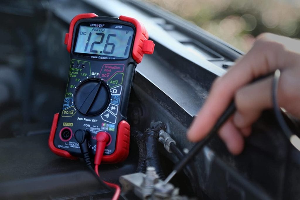 using Innova 3320 Auto-Ranging Digital Multimeter