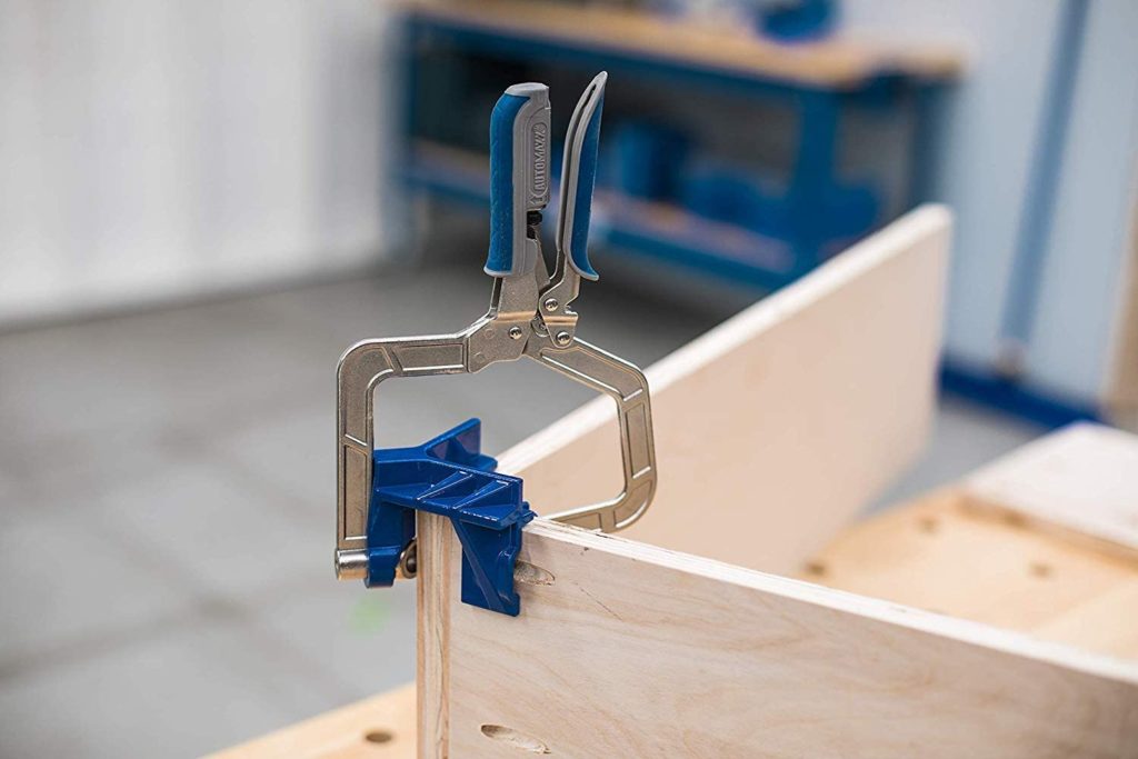 using Kreg KHCCC 90 Degree Corner Clamp
