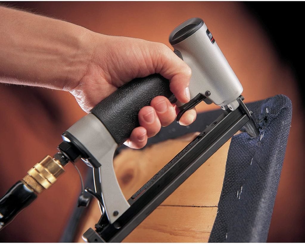 using PORTER-CABLE US58 Upholstery Stapler