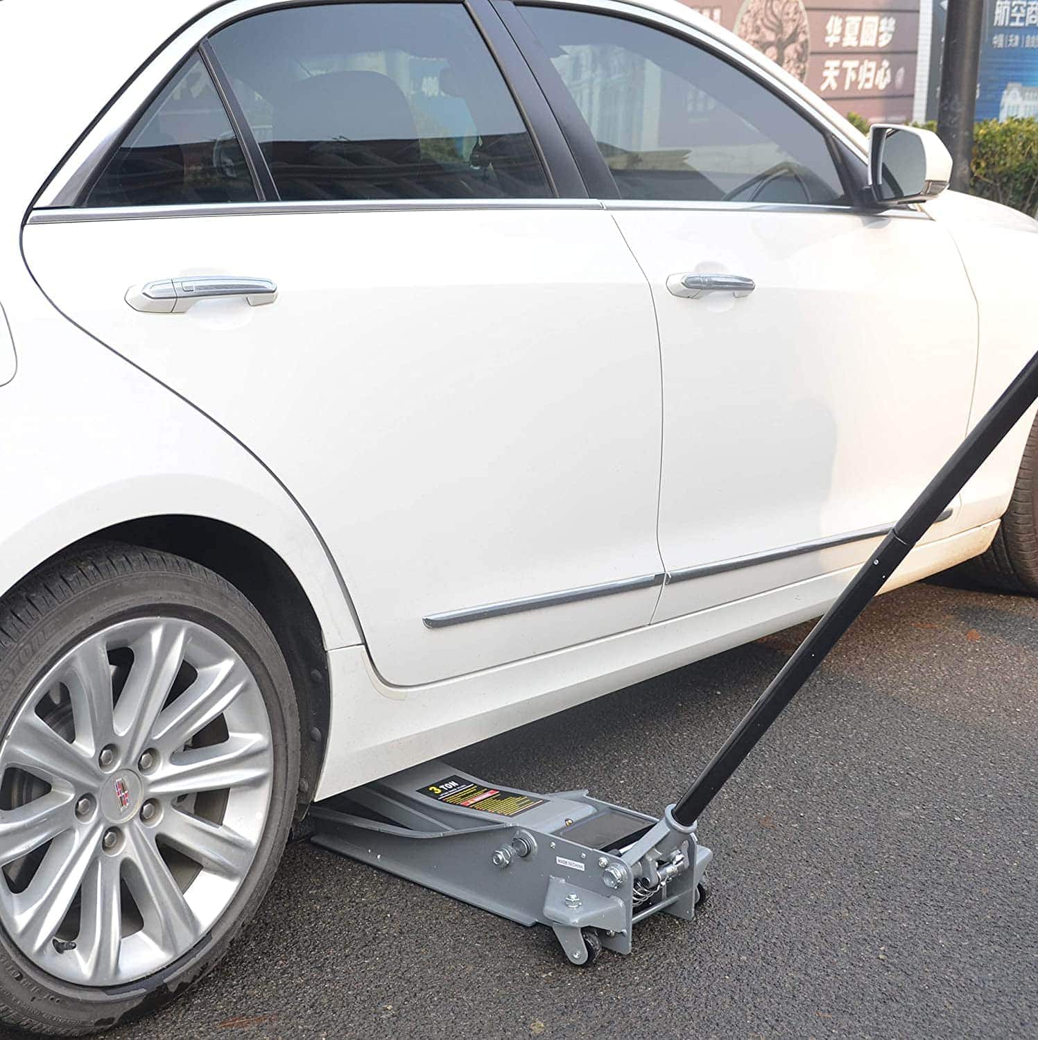 using SUNCOO 3 Ton Floor Jack