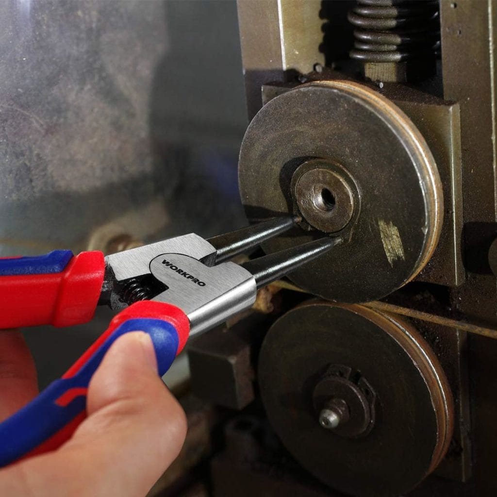 using WORKPRO W001331A Snap Ring Pliers