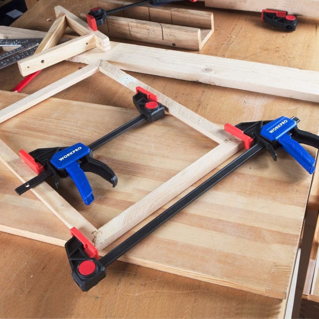 using WORKPRO W001411A Bar Clamps