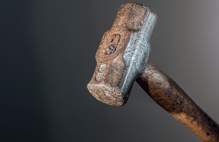what can you use a sledgehammer for