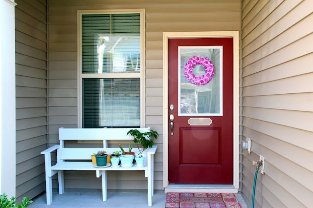 white porch bench pallet
