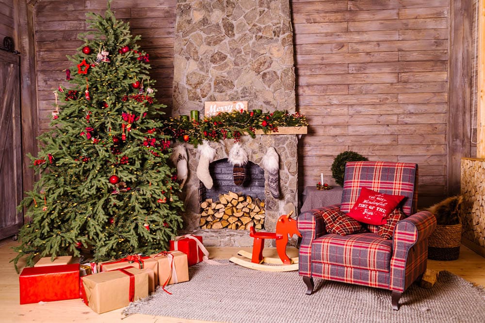 Christmas tree in the cabin