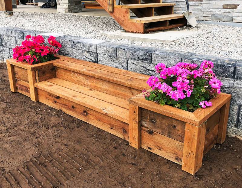 DIY outdoor planter steps