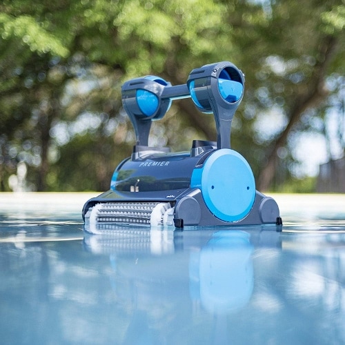 Poolvac in action