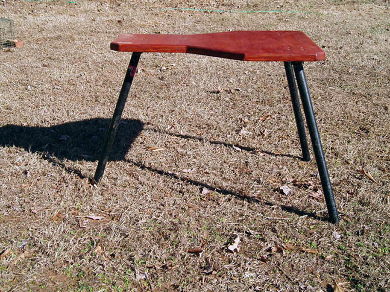 Portable shooting bench
