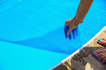 Sun2Solar Blue 16-Foot-by-36-Foot Rectangle Solar Cover