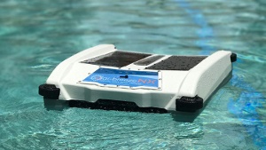 an automatic pool skimmer
