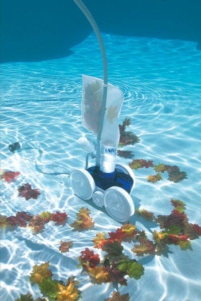 Sucking up leaves underwater