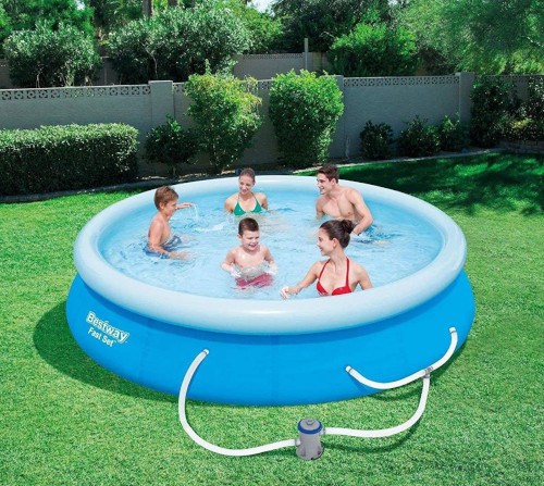 family enjoying Bestway Fast Set Pool