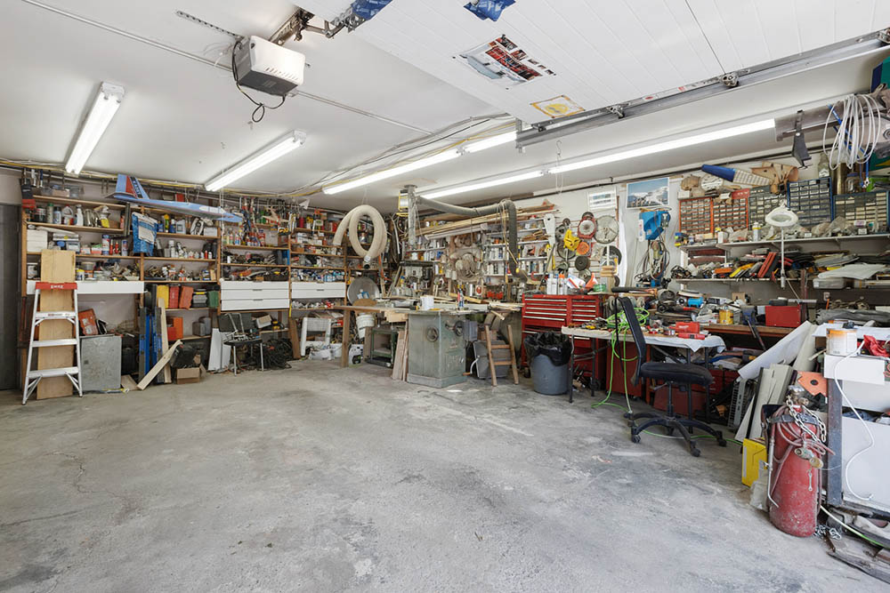 handyman workspace