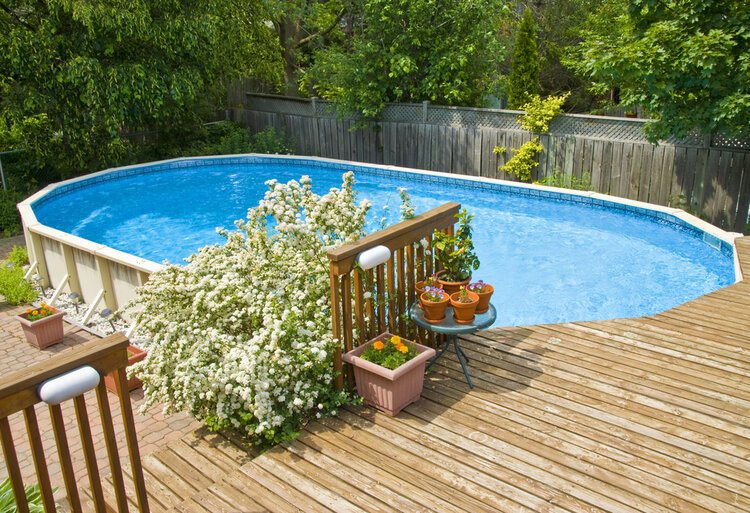 above ground swimming pool