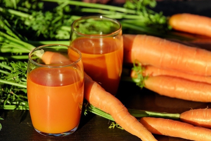 carrot-juice-peel-pixabay