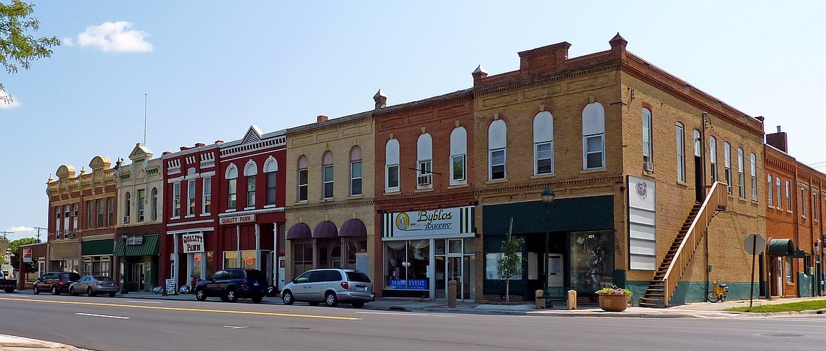 2009-0805-Mankato-NFrontStDist