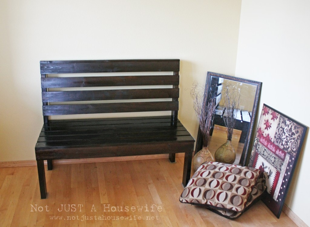 Building an Entryway Bench