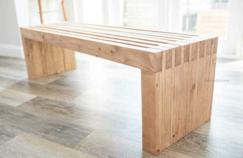 DIY Bench for my Porch Refresh
