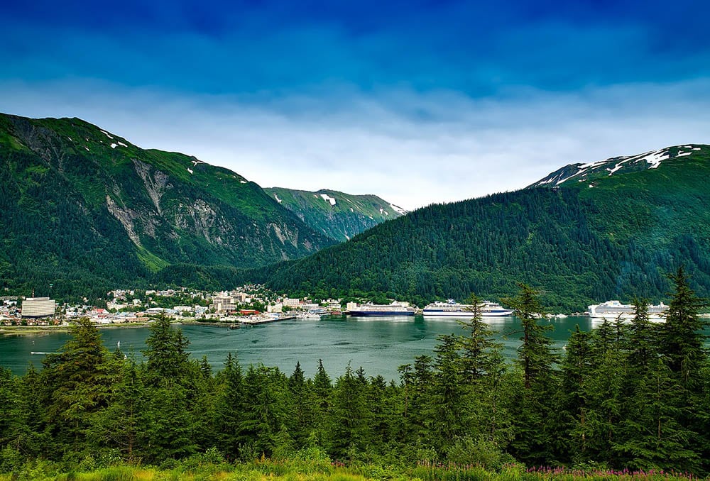 alaska urban view_