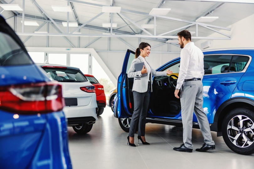 car show room