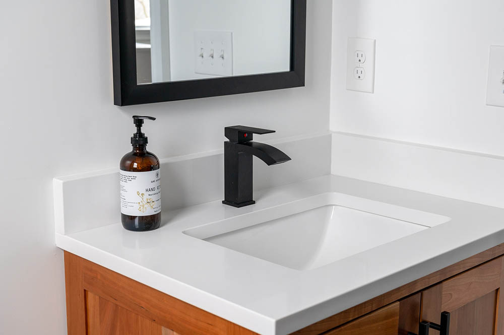 matte black bathroom faucet
