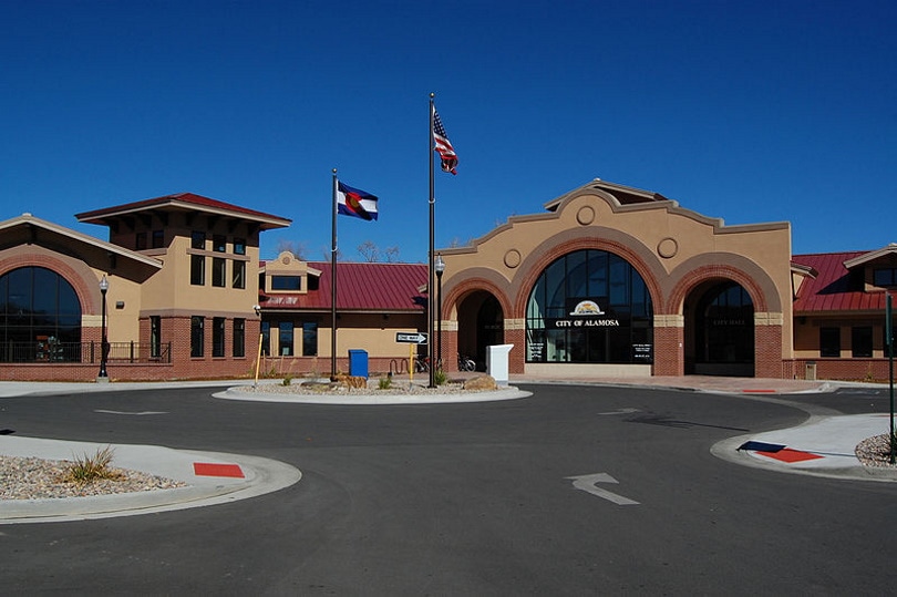 Alamosa City-Hall