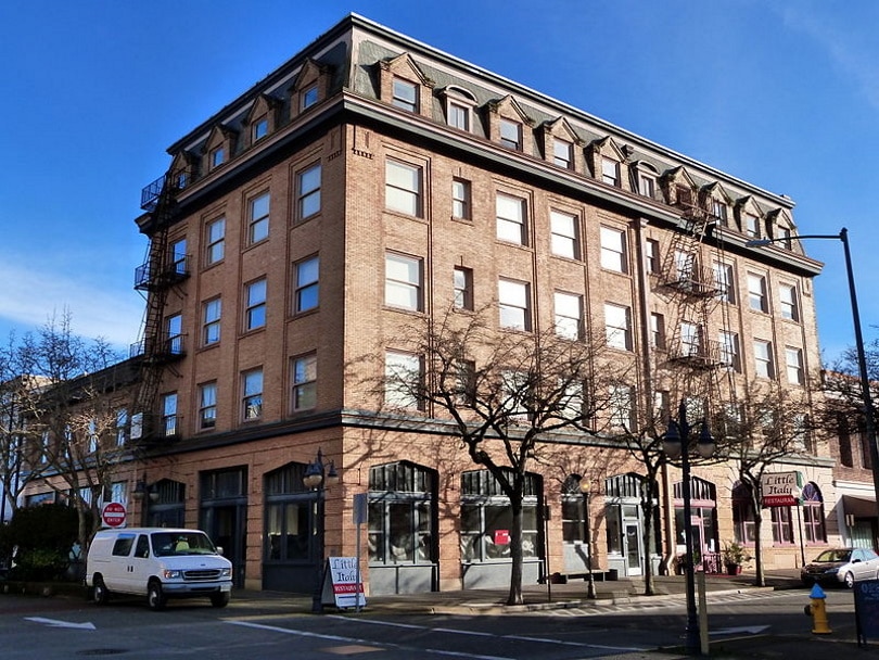 Chandler Hotel Coos Bay Oregon