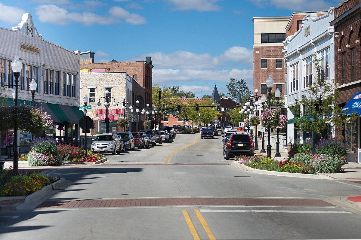 Downer Place, Aurora, IL