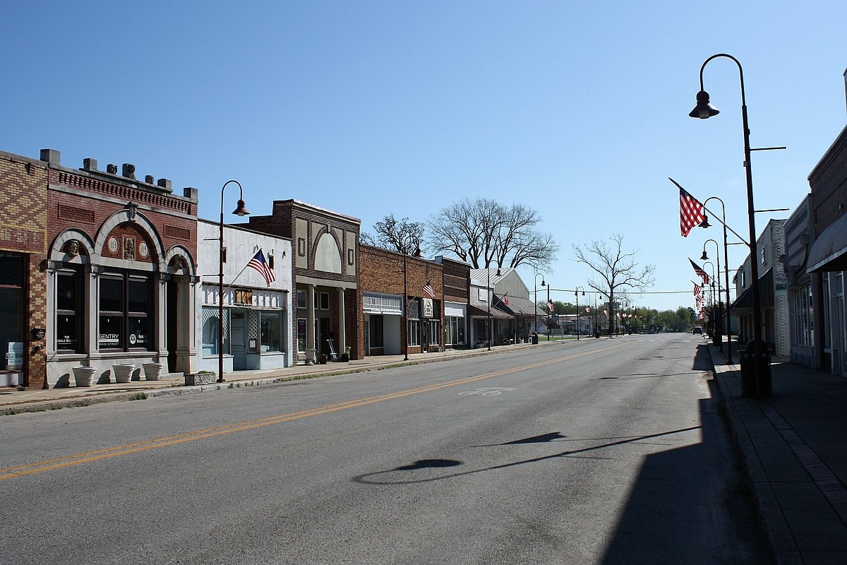 Downtown Gentry Arkansas looking east