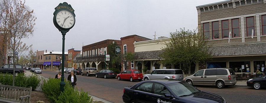Main Street Zionsville Indiana