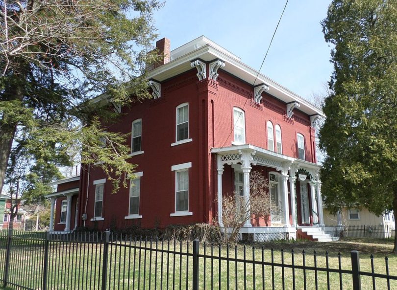 Orlando Gale House Albion