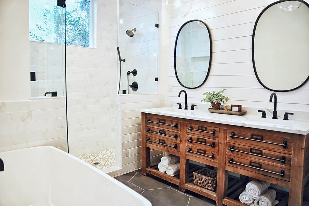 bathroom with vintage furniture