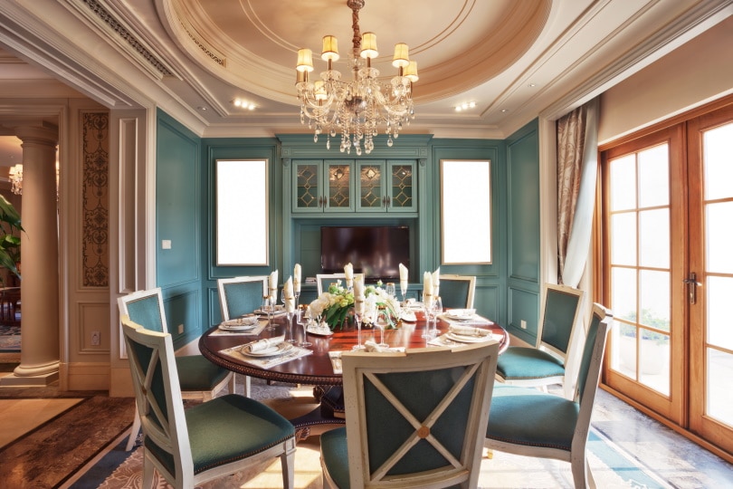 dining room set up
